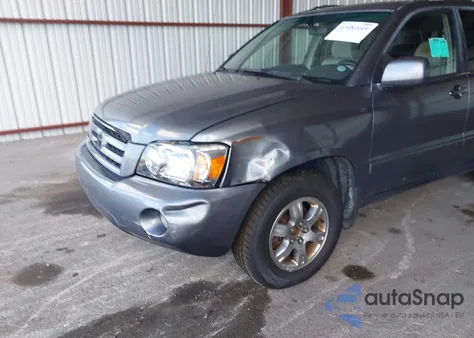 2004 Toyota Highlander V6 z USA, uszkodzony, nr VIN JTEDP21A840031899